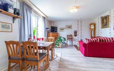 Wohnzimmer mit Essbereich Ferienwohnung Bodasjön