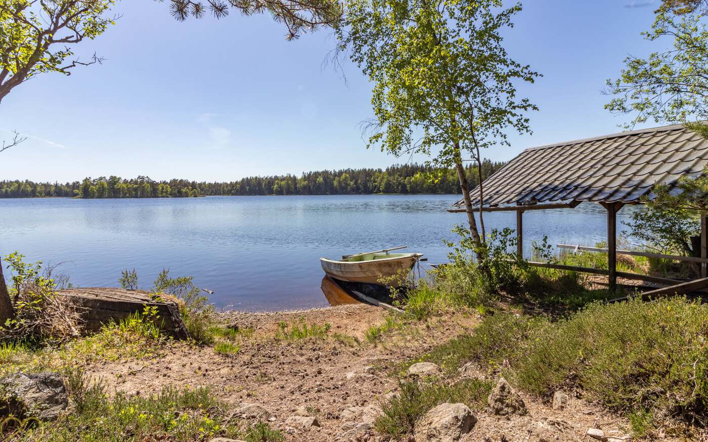 Försjön in einsamer Lage am See – bild 13 av 13