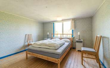 Schlafzimmer mit Doppelbett Ferienhaus Fösingsmåla