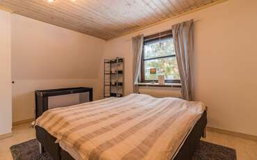 Schlafzimmer mit Doppelbett Ferienhaus Hällefors