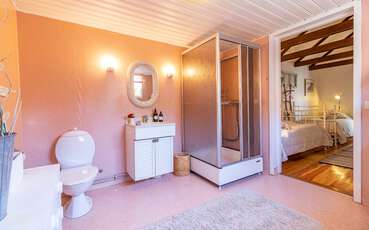 Bad mit Dusche und WC Ferienhaus Havsstugan