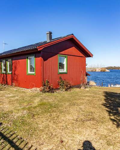 Ferienhaus Kalvudden am See Sommen