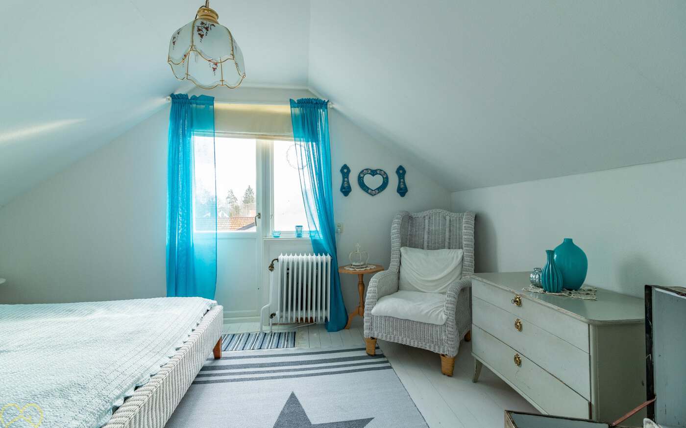 Kolstigen am Ortsrand von Fågelfors – bild 14 av 15