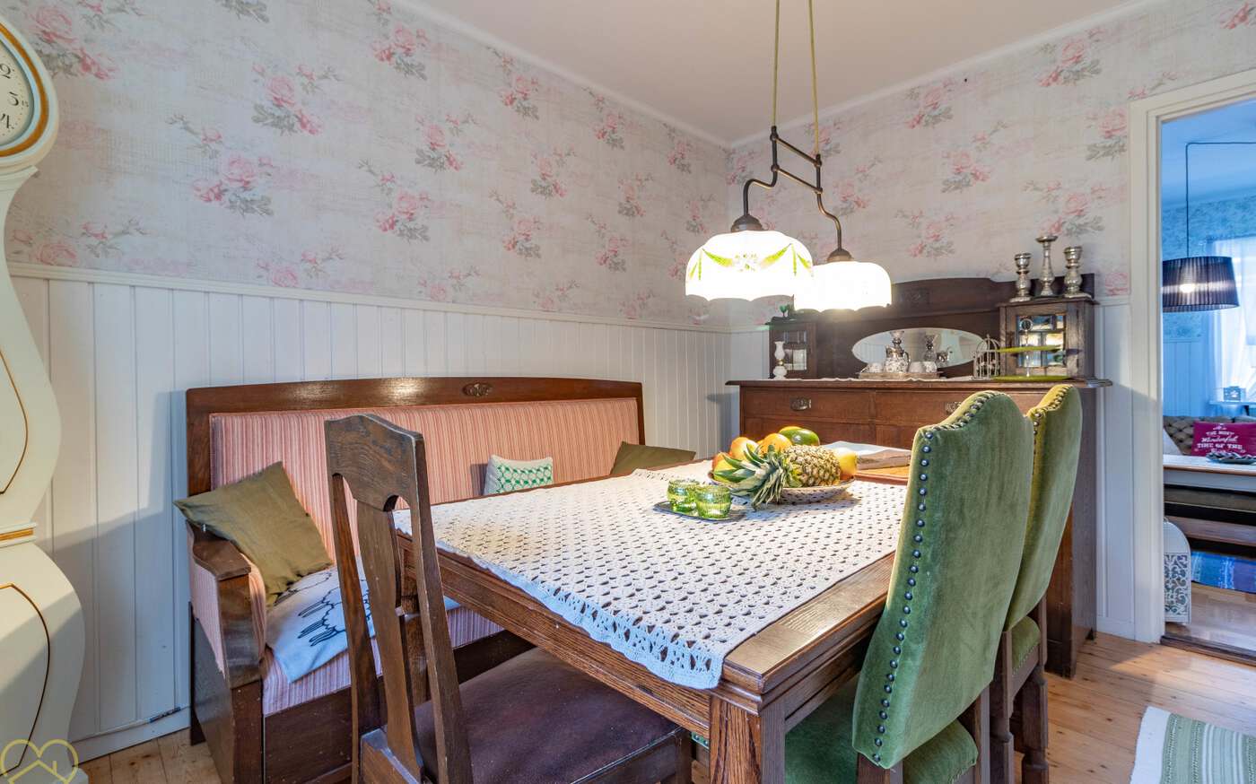 Kolstigen am Ortsrand von Fågelfors – bild 6 av 15