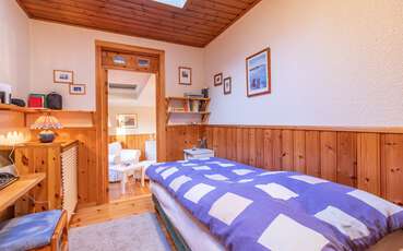 Schlafzimmer mit Einzelbett Ferienhaus Lillebo