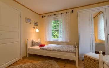 Zwei Einzelbetten im Schlafzimmer Ferienhaus Lillesjö