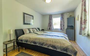 Zweites Schlafzimmer mit Doppelbett Ferienhaus Mio