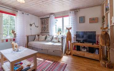 Wohnzimmer mit Bettsofa Ferienhaus Nygårdsnäs