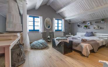 Renoviertes Schlafzimmer mit Doppelbett Ferienhaus Revesjö