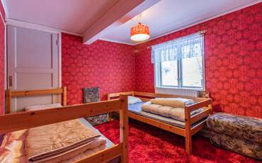 Schlafzimmer mit zwei Einzelbetten Ferienhaus Rosdala
