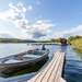 Anleger mit schwimmender Sauna in der Ostsee