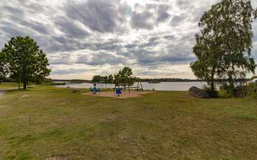 kinderfreundlicher Badeplatz Sjöstugan