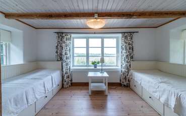 Zwei ausklappbare Einzelbetten Ferienhaus Södra Kvarn