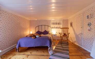 Schlafzimmer mit Doppelbett Ferienhaus Staby