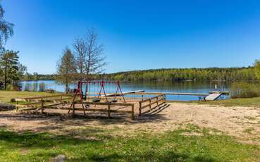 Badeplatz am See Ferienhaus Stensjön