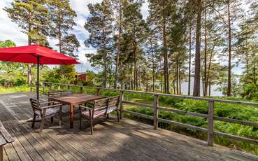 Große Terrasse mit Blick auf die Ostsee Ferienhaus Strandvik