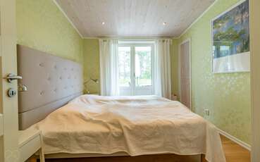 Schlafzimmer Doppelbett Ferienhaus Svanvik