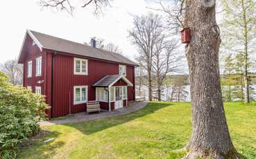 Ferienhaus The Red Stuga am See