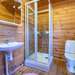 Bad mit Dusche und WC Ferienhaus Toven